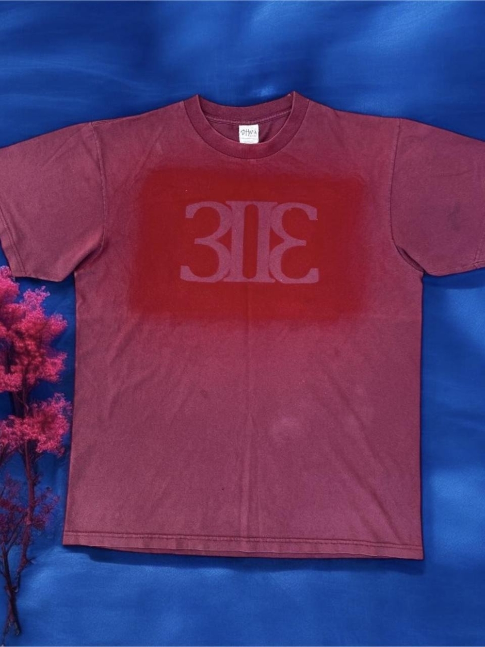 3IIƐ RED LOOM high quality red tee with red 323 spray paint logo design - LARGE